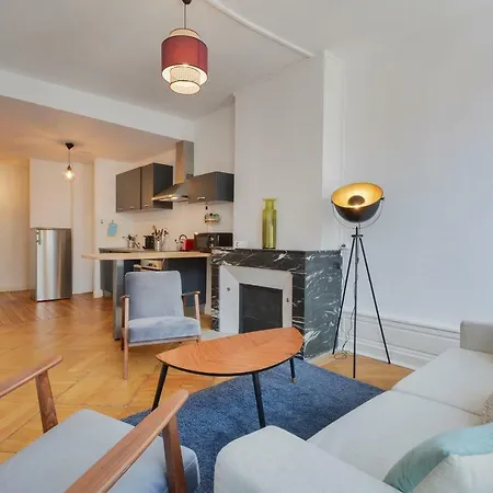 Ferienwohnung Le Coeur Des Dominicains - Pour 6 Centre De Nancy Exterior foto